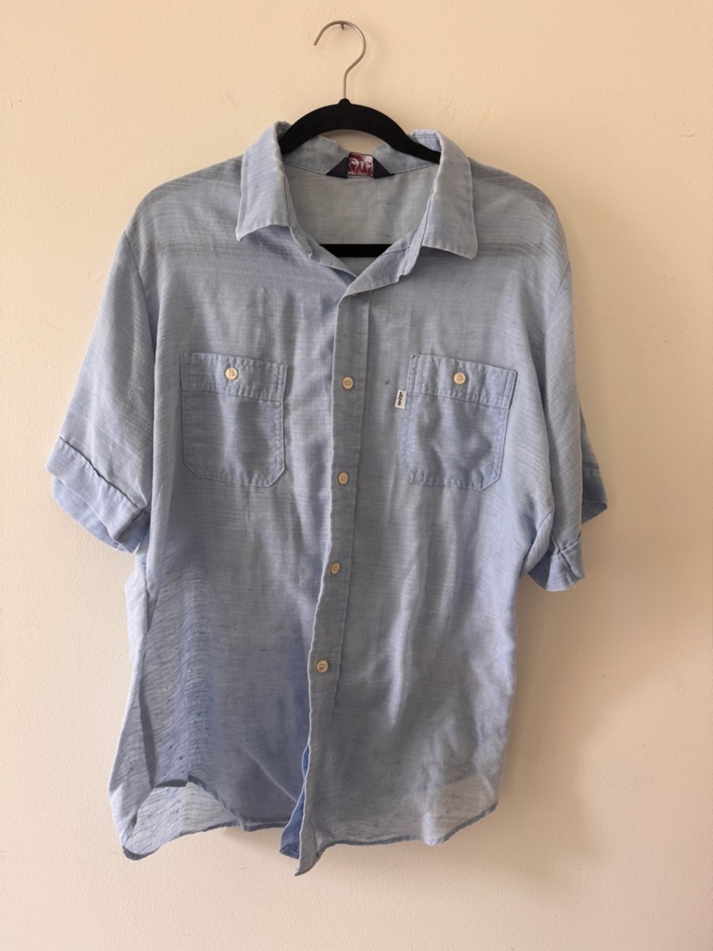 Vintage Levi's Light Blue Short Sleeve Button-Down Shirt with Chest Pockets